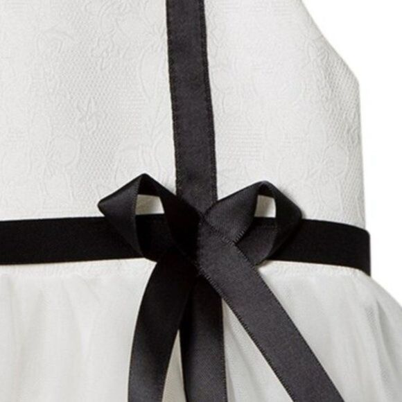 The TINY UNIVERSE the gift dress - Picture 3 of 8